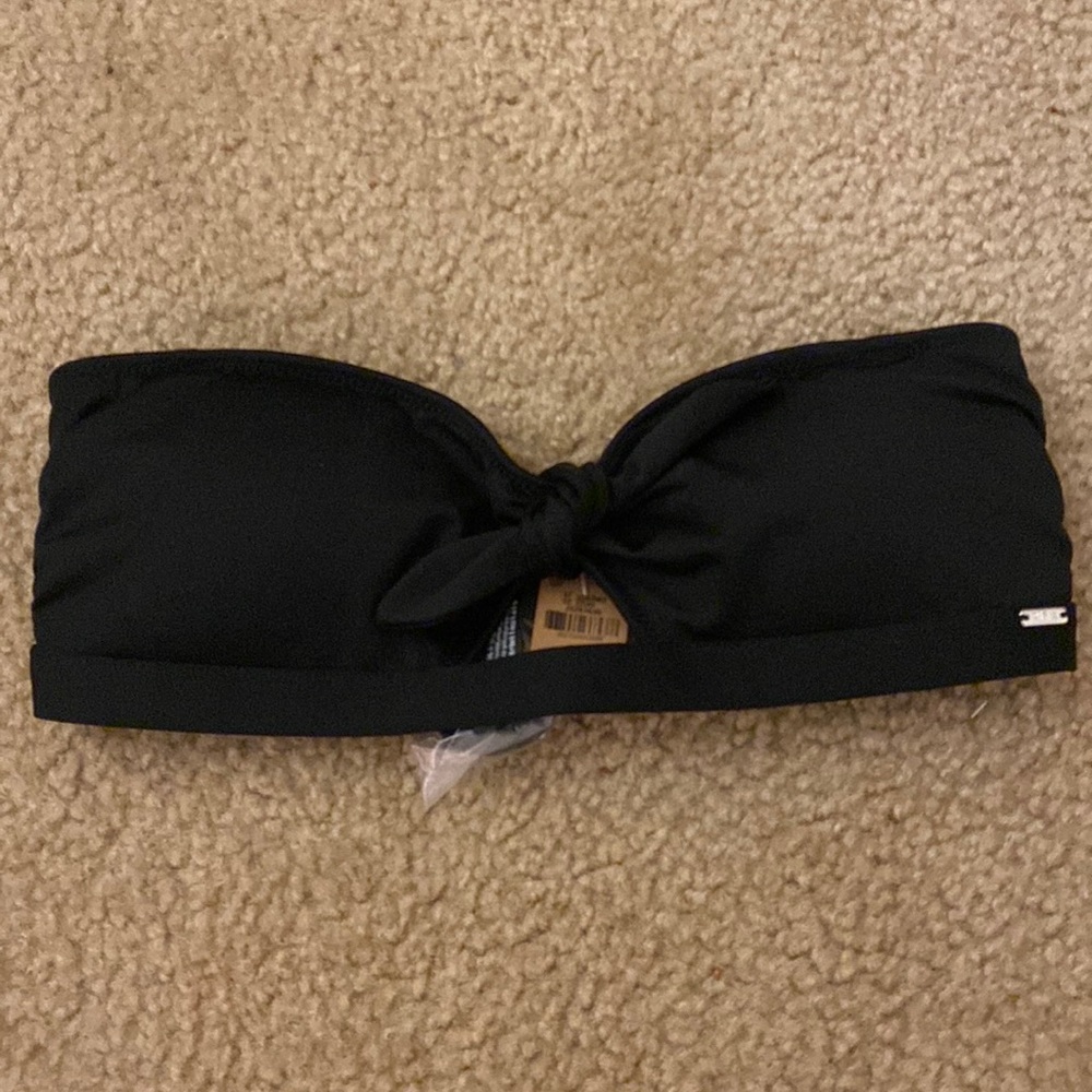 NEW swimsuit top from PINK!